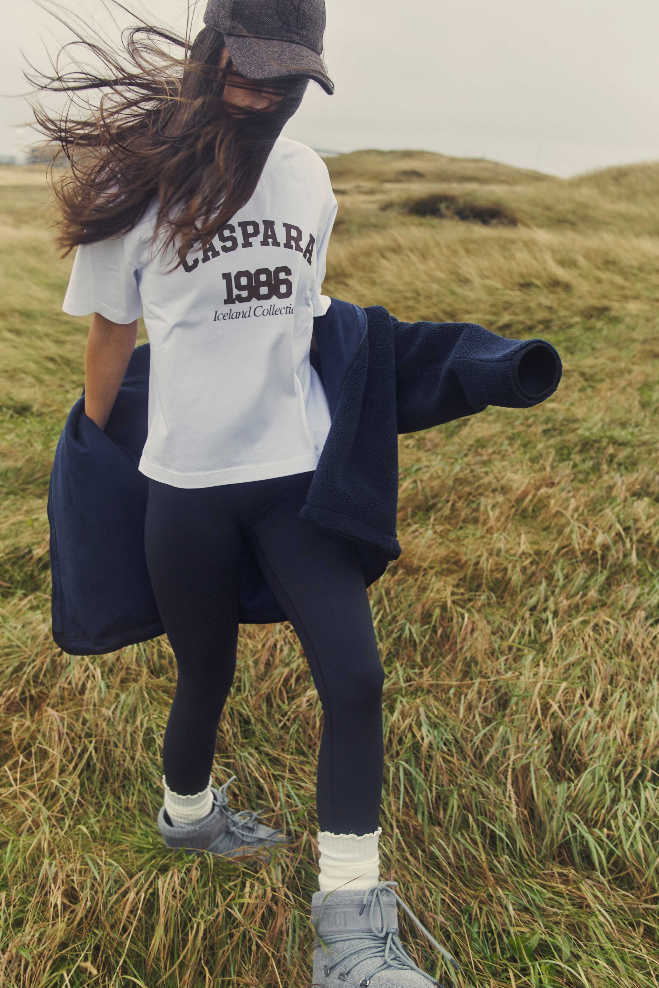 W. CS Tee - White w. Espresso